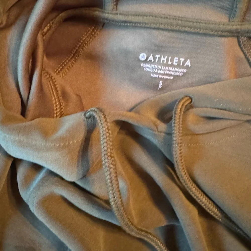 ATHLETA Soft Stream Hoodie Size Small Olive Green - Picture 4 of 4